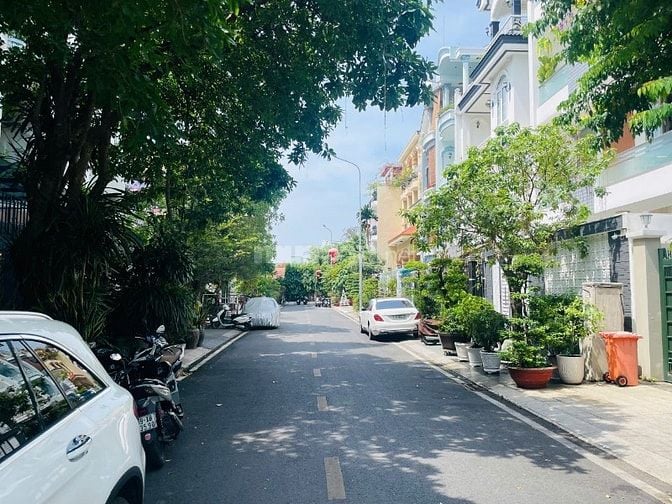 BÁN NHÀ MT NB 357 NGUYỄN TRỌNG TUYỂN,P1, TB