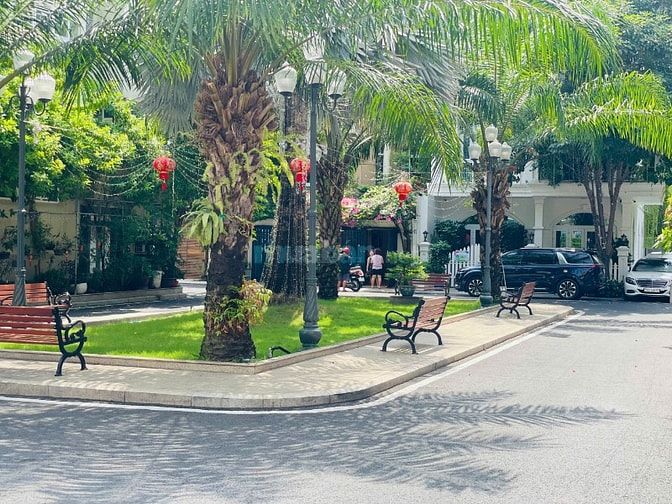 BÁN NHÀ MT NB 357 NGUYỄN TRỌNG TUYỂN,P1, TB