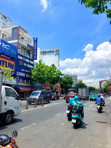 BÁN NHÀ MẶT TIỀN : 384 LŨY BÁN BÍCH - P. HÒA THẠNH - Q.TÂN PHÚ