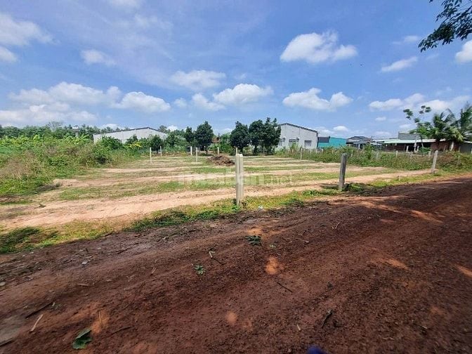 145m2 thổ cư. Đường xe tải né nhau, gần KCN. 4xxtr
