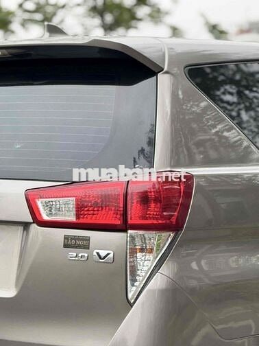 Innova 2019 2.0V Mua từ mới