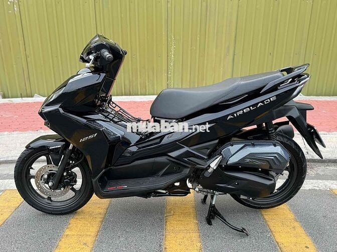 Airblade 125 4VAL mẫu 2024 9chủ ít đi8000km mới99%