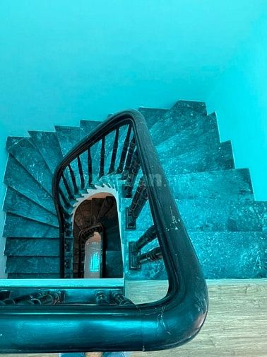 Chính chủ bán gấp nhà 5 tầng, ô tô đỗ cửa vào nhà, kinh doanh 12 tỷ
