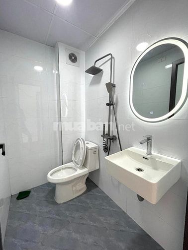 Chính chủ bán gấp nhà 5 tầng, ô tô đỗ cửa vào nhà, kinh doanh 12 tỷ