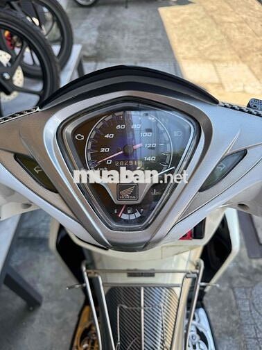 AIR BLADE 2011. Xe Zin Êm Đẹp. Chủ Phố RG