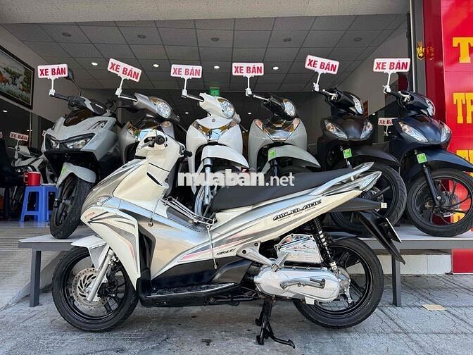 AIR BLADE 2011. Xe Zin Êm Đẹp. Chủ Phố RG