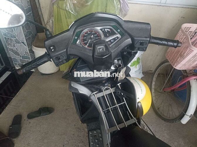 Honda air blade Fi 2010 úp thái zin chưa bung
