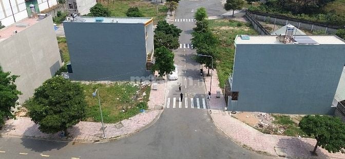 Lh 0898894703 để em hỗ trợ đi xem đất nha