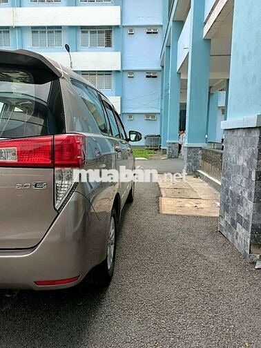 Toyota Innova 2019 2.0E - 90000 km