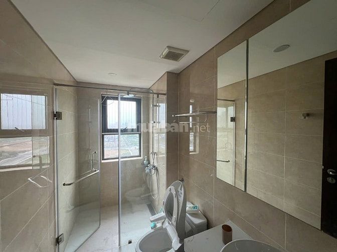 Em cần bán gấp căn 2 ngủ chung cư HDI Tây Hồ giá tốt
