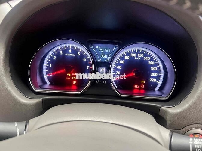Nissan sunny 2020  AT - 29000 km