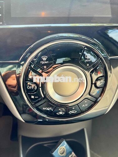 Nissan sunny 2020  AT - 29000 km