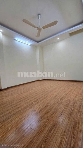 Cho thuê nhà mới tinh ngõ 106 Hoàng Quốc Việt: 75m2, 5 tầng