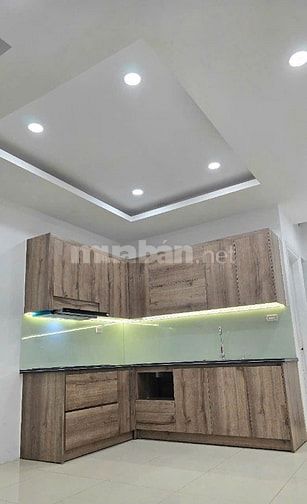 Cho thuê nhà mới tinh ngõ 106 Hoàng Quốc Việt: 75m2, 5 tầng