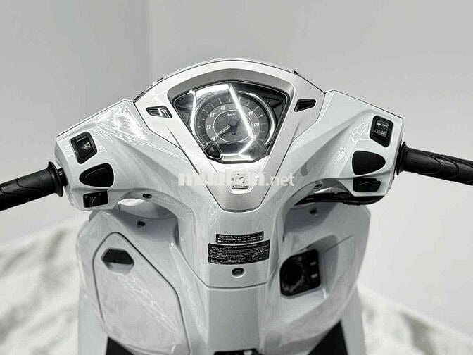 lead 2020 bst 9chủ xe đẹp máy zin nợ xấu trả 50% ạ