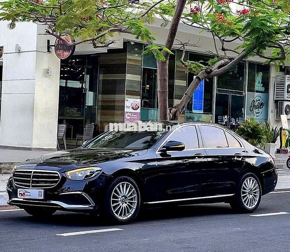 Mercedes Benz E200 Exclusive 2023 - 27000 km
