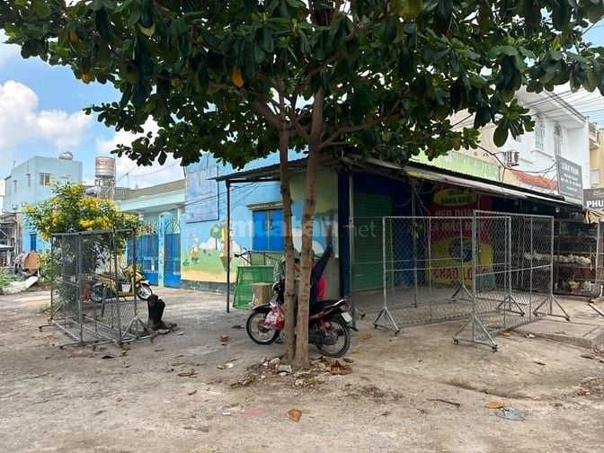 Bán nhà căn góc khu dân cư Thuận - Binh Dương Dt 10m x 30m