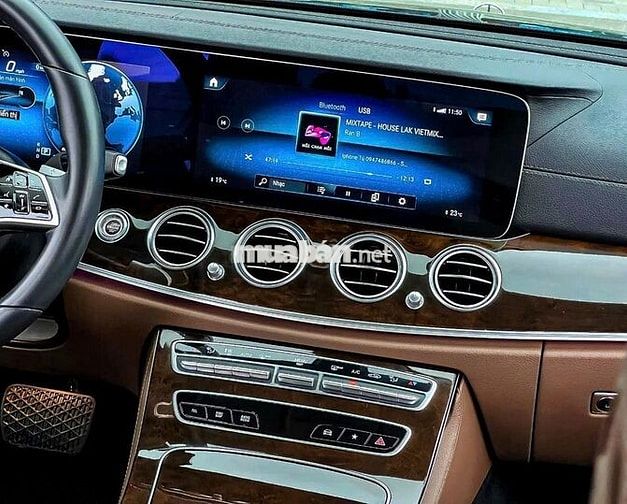 Mercedes Benz E200 Exclusive 2023 - 27000 km