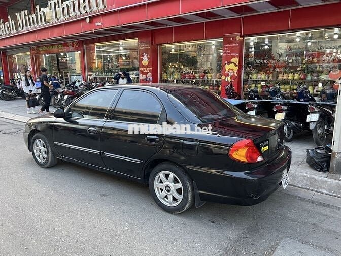 Kia Spectra 2005 1.6 MT - 250000 km
