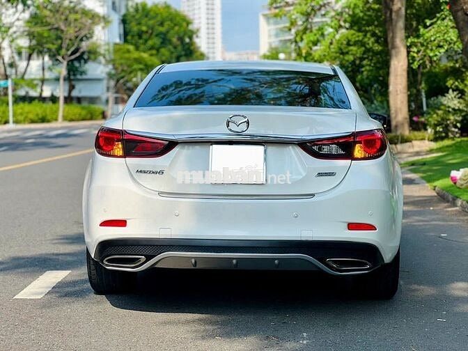 Mazda 6 Luxury 2.0 AT 2019 - 19000 km