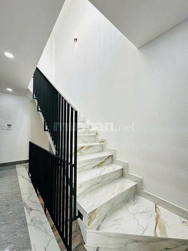 🎯 CHỈ 4 TỶ 4xx – SỞ HỮU NHÀ 3 TẦNG NGAY TRUNG TÂM QUẬN 10