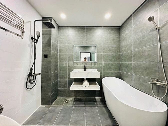 🎯 CHỈ 4 TỶ 4xx – SỞ HỮU NHÀ 3 TẦNG NGAY TRUNG TÂM QUẬN 10