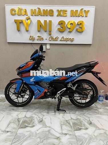 wwiner x 2019 đi 24 ngàn zin chất