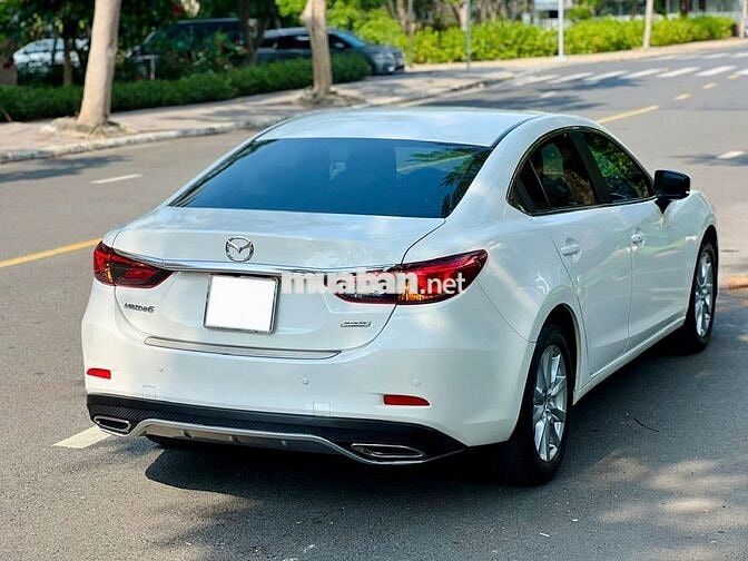 Mazda 6 Luxury 2.0 AT 2019 - 19000 km