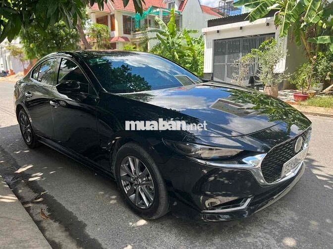 Mazda 3 2022 1.5L Premium - 31000 km