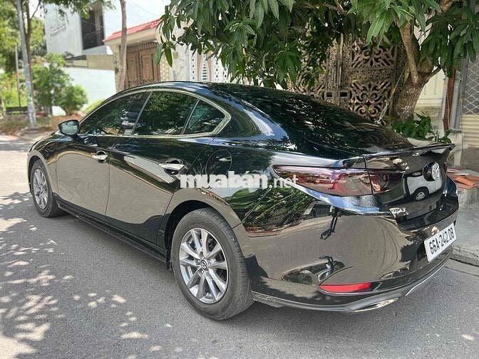 Mazda 3 2022 1.5L Premium - 31000 km