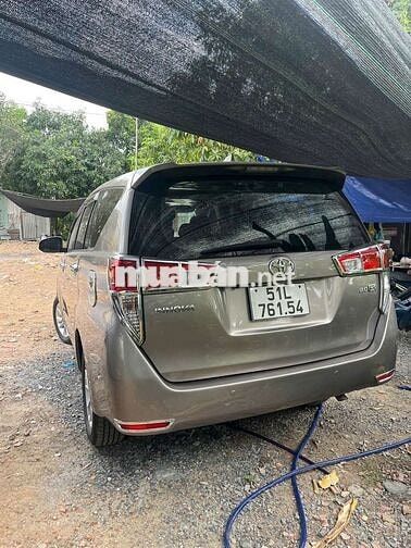 Toyota Innova 2017 2.0G - 93000 km