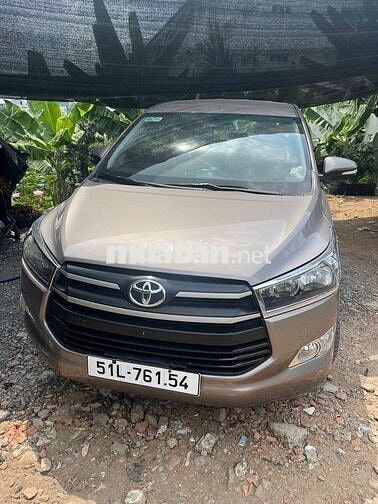 Toyota Innova 2017 2.0G - 93000 km