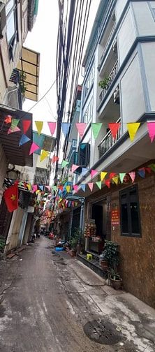 NHÀ ĐẸP TRẦN KHÁT CHÂN-NGÕ THÔNG-ÔTÔ GẦN-NỘI THẤT 5*-21m/5TẦNG-HƠN 4TỶ