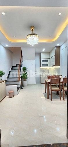 NHÀ ĐẸP TRẦN KHÁT CHÂN-NGÕ THÔNG-ÔTÔ GẦN-NỘI THẤT 5*-21m/5TẦNG-HƠN 4TỶ