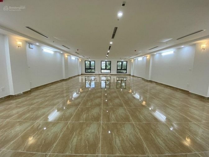 CHÍNH CHỦ BÁN TOÀ VĂN PHÒNG MẶT PHỐ ĐỐNG ĐA, 300m2x10T, MT10m, giá tốt
