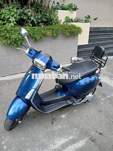 Bán Vespa Sprint 125cc 2024 xanh dương, xe như mới