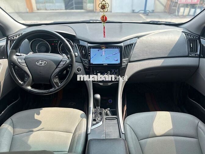 Hyundai Sonata 2010 2.0L AT - 102365 km