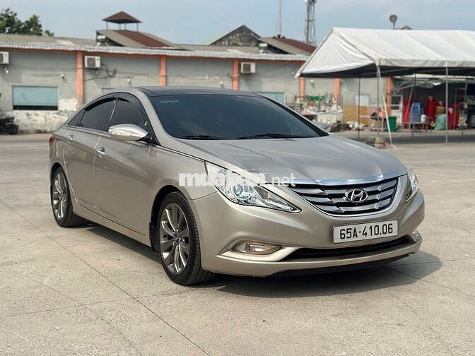 Hyundai Sonata 2010 2.0L AT - 102365 km