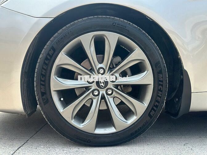 Hyundai Sonata 2010 2.0L AT - 102365 km