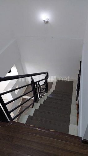 Chính chủ bán nhà để thu hồi vốn thương lượng với Khách hàng thiện chí