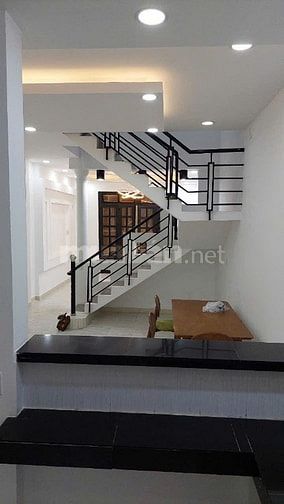 Chính chủ bán nhà để thu hồi vốn thương lượng với Khách hàng thiện chí