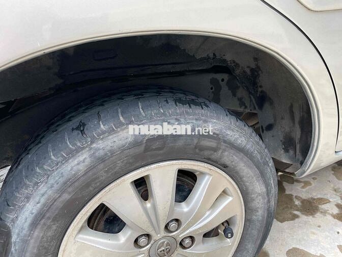 Toyota Innova 2009 V - 130000 km