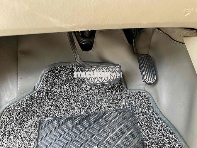 Toyota Innova 2009 V - 130000 km
