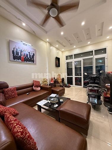 BÁN TÒA NHÀ APARTMENTS SIÊU HIẾM MẶT PHỐ QUẢNG BÁ,VIEW TRỌN HỒ TÂY,,