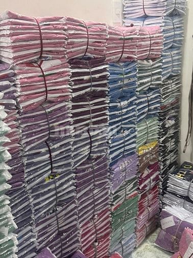 Thu mua không giới hạn số lượng hàng thời trang thanh lý shop 