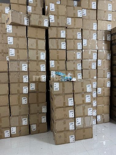 Thu mua không giới hạn số lượng hàng thời trang thanh lý shop 