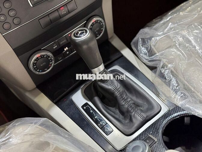 Mercedes Benz GLK  2009  - 10000 km