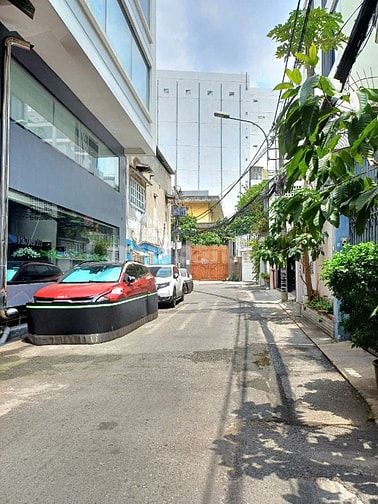 Nhà hẻm 10m đường Hoàng Việt khu Đệ Nhất KS 4x21m 2L 4 phòng