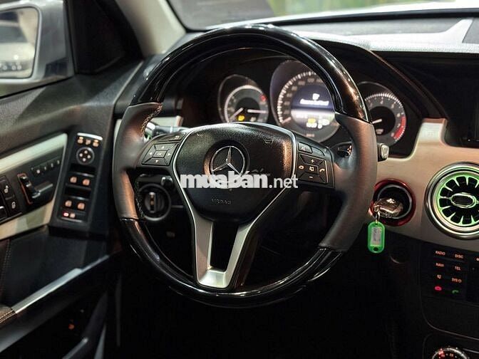 Mercedes Benz GLK  2014  - 60000 km
