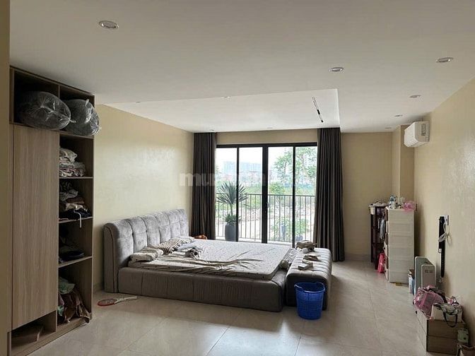 BÁN NHÀ PHỐ NGỌC THỤY – THANG MÁY – Ô TÔ TRÁNH – KINH DOANH ĐỈNH